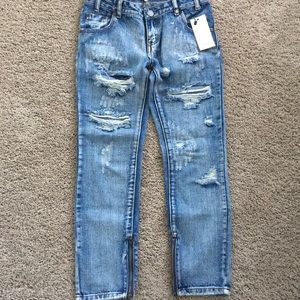Tobi Distressed jeans